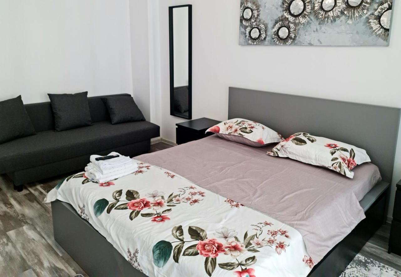 Apartament E'Special No3 อัลบายูเลีย ภายนอก รูปภาพ